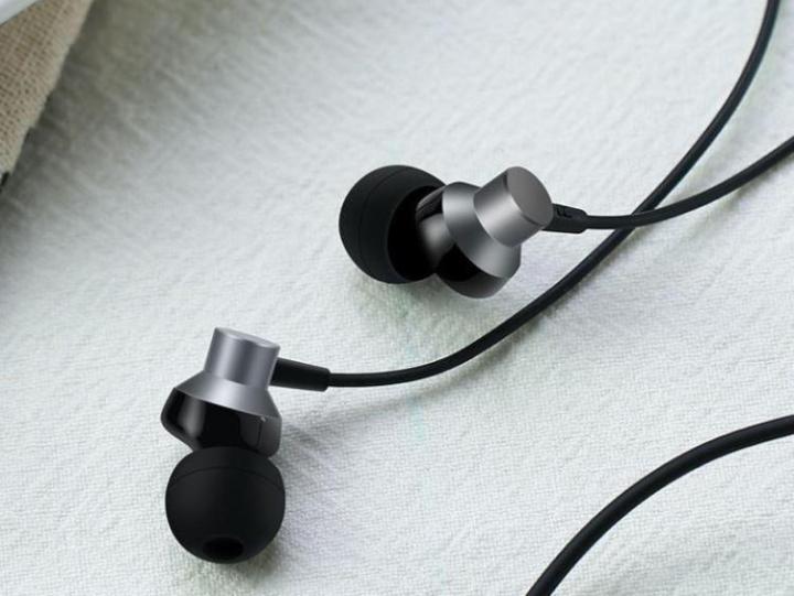 Original%20Remax%20Earphone%20Rm%20512%20.%20New%20Version%202019%20-%20Black%20-%20Image%203
