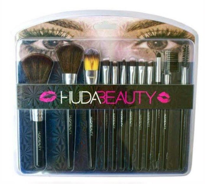 Huxia%20Beauty%20Set%20Of%2012%20Makeup%20Brushes%20-%20Image%202