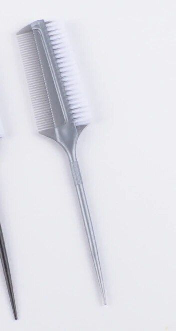 Double%20Side%20Dye%20Comb%20with%20Nylon%20Hair%20Comb%20Drying%20Brush%20Tinting%20Combs%20Hair%20Color%20Brush%20Professional%20Hairdressing%20Styling%20Tools%20-%20Image%207