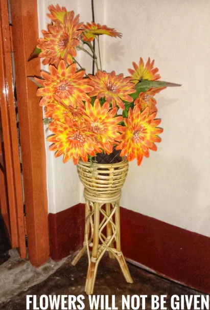 Cane%20Stand%20Corner%20Small%20Flower%20Vase%20-%20Rattan%20Flowers%20Tub%20For%20Your%20Home%20Decor%20%20%5B%20Flower%20Not%20Included%20%5D%20Height%2017''%20inc%20-%20Image%205