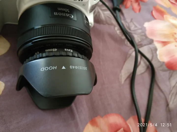 Hood%2049mm%20Tulip%20Flower%20for%20Canon%20EF%2050mm%20f/1.8%20STM%20Len_s%20-%20Image%205