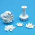 4pcs Sets Daisy Flower Fondant Plunger Cutter Cake Decorating Tool Cake Cutter Plunger Mould Bakeware Tool. 