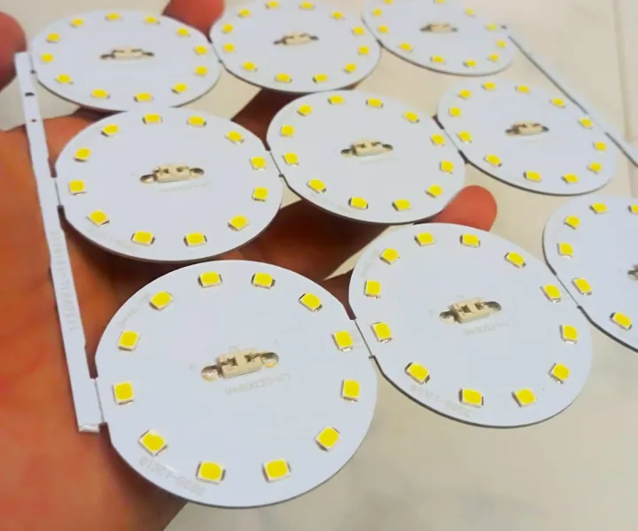 10pcs%2015%20Watt%20LED%20palte%20Only%20SMD%20LED%20Chip%2015Watt%20LED%20palte%20&%20Driver%20AC%20220V%2015W%20LED%20Light%20Bulbs%20Driver%20Circuit%20Board%20For%2015%20Watt%20SMD%20LED%20Chip%20for%20high%20quality%20led%20bulb%20energy%20saveings%20-%20Image%202