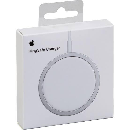 MagSafe%2015W%20Fast%20Wireless%20Charger%20For%20Iphone%2011%2012%2013%2014%2015%2016%20Pro%20Max%20-%20Image%204