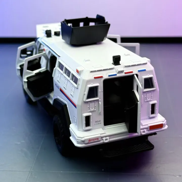 1:32%20Sabertooth%20Tiger%20Armored%20Die-Cast%20Vehicles%20Alloy%20Model%20Car%20Toys%20For%20Gift%20Collection%20-%20Image%208