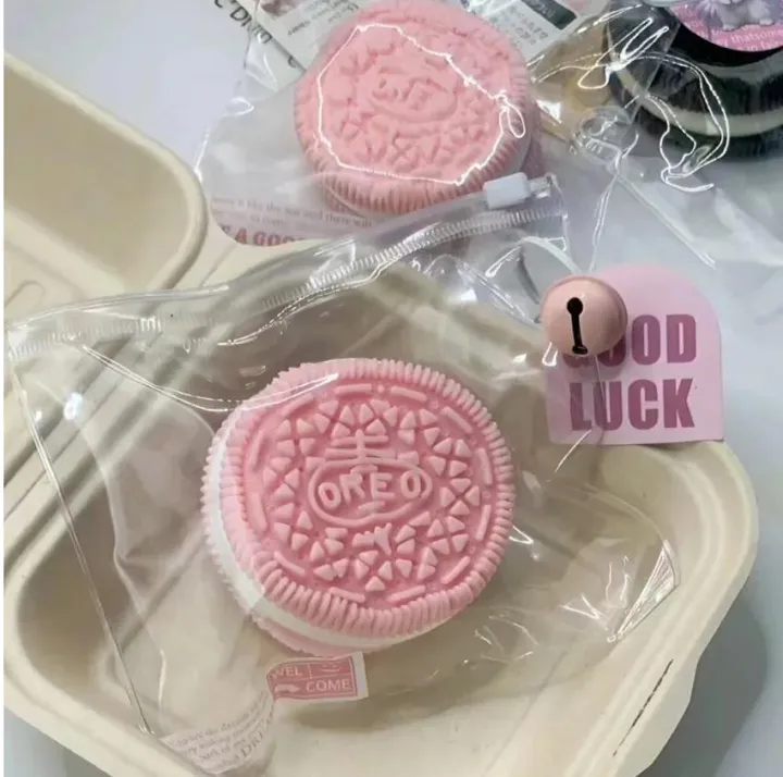 Kawaii%20Oreo%20Stress%20Relief%20Squishy%20Toys%20Cartoon%20Handmade%20Silicone%20Squishy%20New%20Mochi%20Fidget%20Toy%20Biscuit%20Pinching%20Toy%20Prezent%20dla%20dzieci%20-%20Image%202