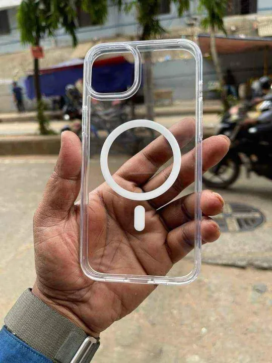SPIGEN%20Case%20for%20iPhone%2013%20Series%20%5BUltra%20Hybrid%20Mag%20Fit%5D%20Keep%20its%20Own%20Clarity%20with%20Durable%20Protection,%20for%20MagSafe%20/%20iPhone%2013Pro%20Max%20Case%20/%20iPhone%2013,%2013%20Pro%20Casing%20-%20Image%205
