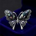 1XWoman Personality Jewelry Butterfly Brooch Lady Insect Series Corsage Small Fresh Exquisite Brooches All-match Elegant Brooch. 