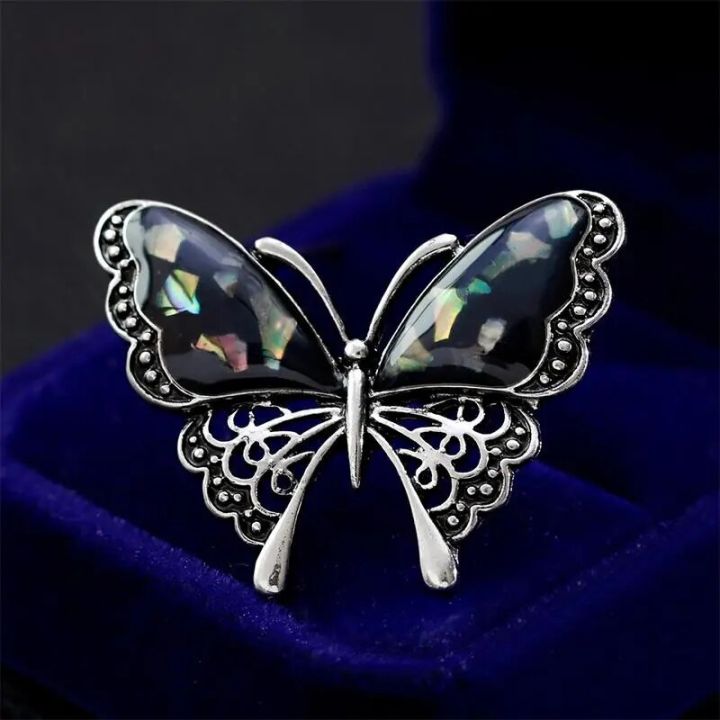 1XWoman Personality Jewelry Butterfly Brooch Lady Insect Series Corsage Small Fresh Exquisite Brooches All-match Elegant Brooch