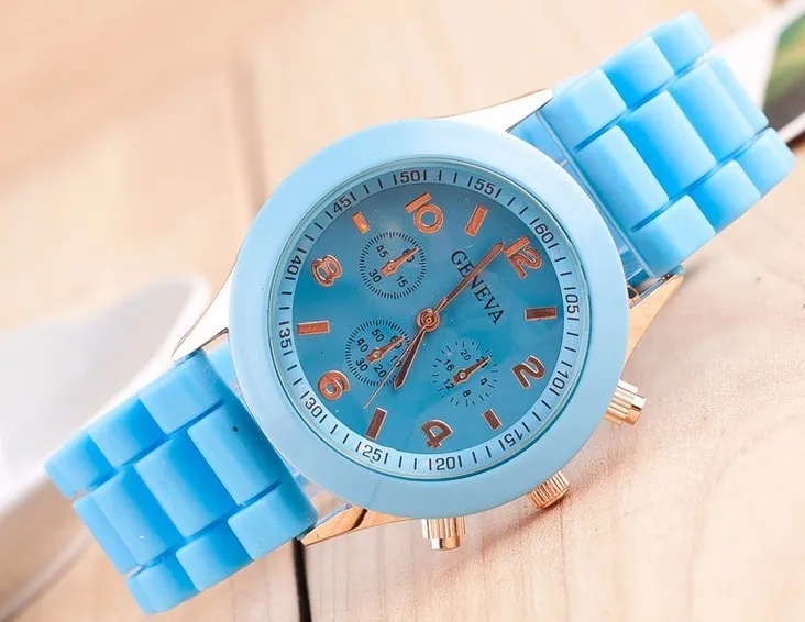 Casual Watch Geneva Unisex Quartz watch 14color men women Analog