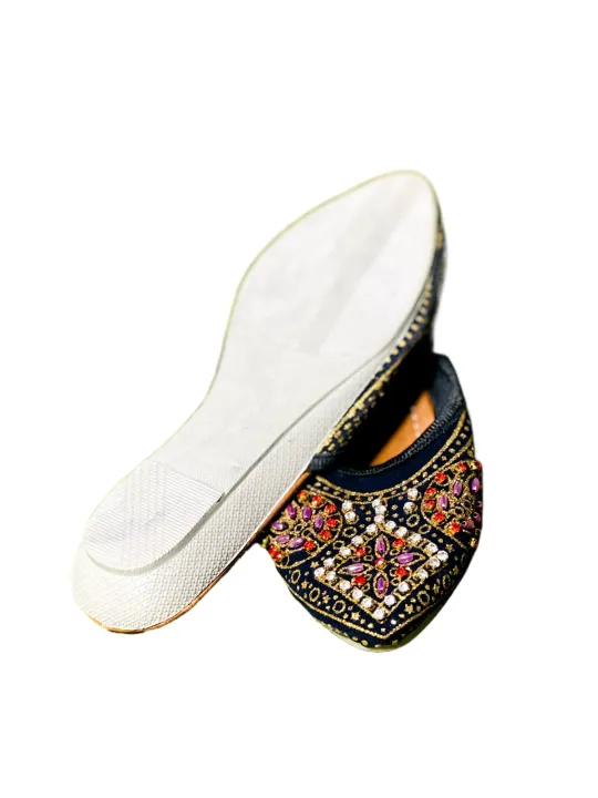 Nagra%20Shoes%20for%20Women%20Pakistani%20Style%20Comfortable%20Fashionable%20Footwear%20-%20Image%205