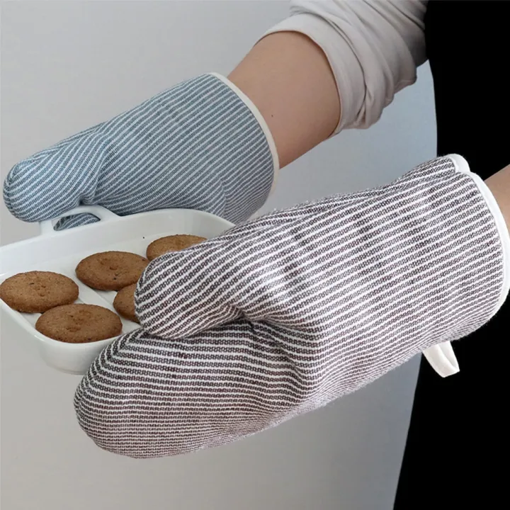 Japanese-style%20High%20Temperature%20Resistant%20Heat%20Insulation%20Thickened%20Gloves%20Household%20Microwave%20Oven%20Gloves%20Baking%20Oven%20Gloves%20-%20Image%205