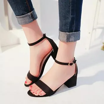 Fashionable%20Heeled%20Strap%20Sandals%20For%20Women%20-%20Shoe%20For%20Women%20-%20Image%204