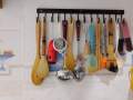 Wall Mounted Kitchen Utensils Storage Rack High Quality 14 hooks. 