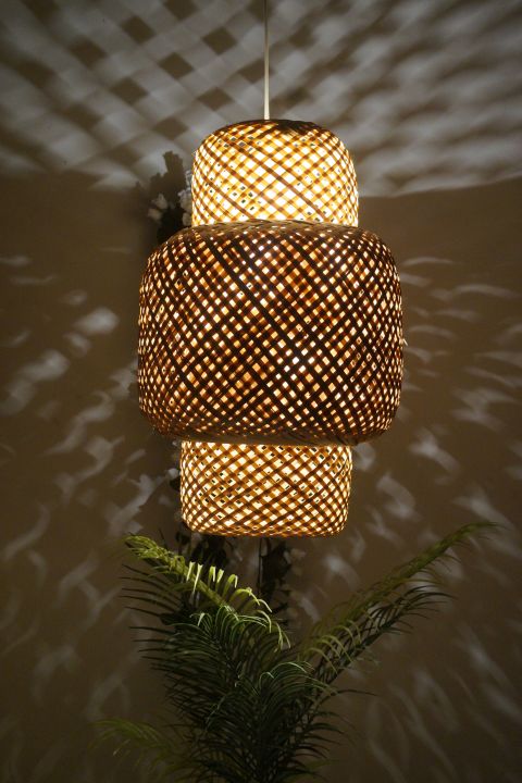 Bamboo%20Made%20Celling%20Lampshade%20-%20Image%202