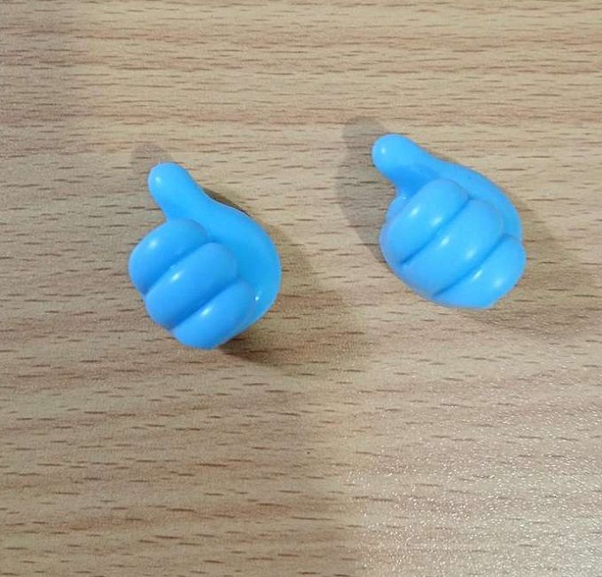 3%20Pcs%20Cable%20Holder%20Stand%20Wall%20Mount%20-%20Image%206