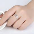 Crystal Finger Ring for Women Love Fashion Jewelry Ring.
