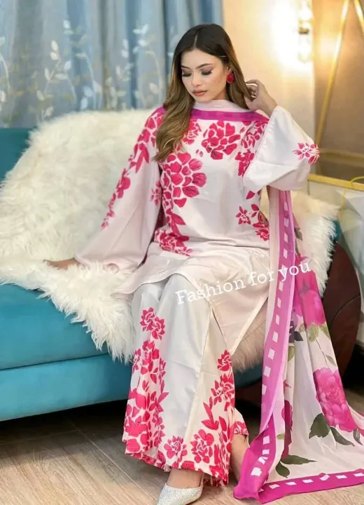 Krisnochura%20Fashion%20%20Redqymdqe%20Exclusive%20Fashionable%20Stylish%20and%20Comfortable%20High%20Quality%20Three%20Piece%20for%20Women%20for%20women%20Skin%20Print%20Cotton%20Three%20Piece%20-%20Image%204