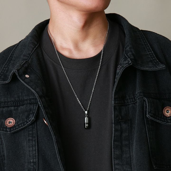 Vnox%20Hollow%20Pill%20Necklace%20for%20Men%20Women,Cross%20Engraved,Cremation%20Urn%20Pendant,Perfume%20Holder,Ashes%20Vial%20Keepsake%20Memorial%20Jewelry%20-%20Image%204