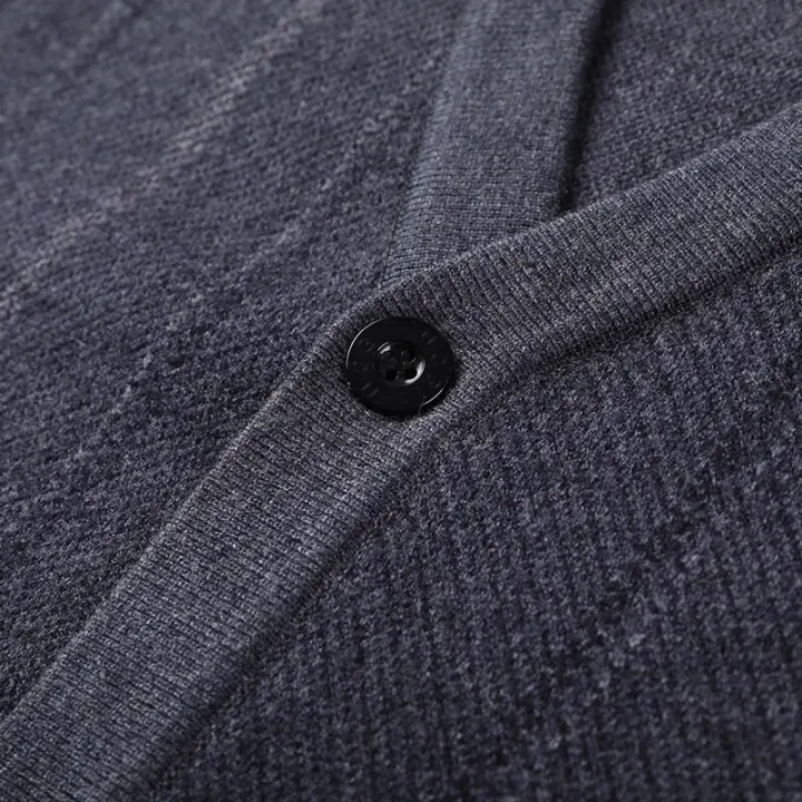 Autumn%20and%20Winter%20Men's%20New%20Vest%20Thickened%20Vertical%20Stripes%20Jacquard%20Cardigan%20Vest%20Casual%20Simple%20Men's%20Knitted%20Vest%20-%20Image%206