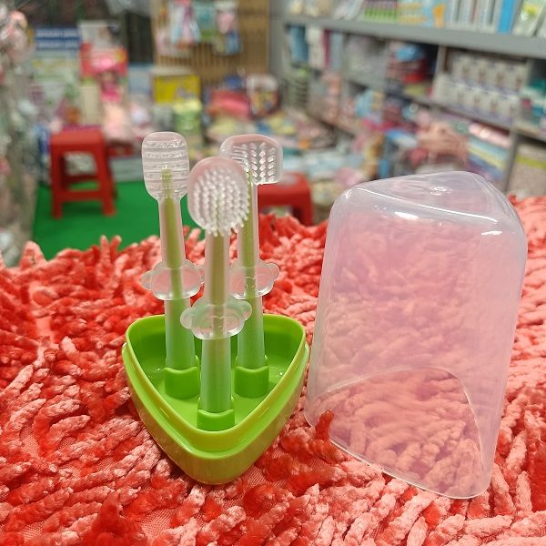Baby%20Soft%20Bristle%20Toothbrush%20+%20Silicone%20Tongue%20Cleaner%20+%20U-Shaped%20Brush,%200-18%20Months%203Pcs%20Set%20with%20Box%20%5BColour%20as%20per%20Stock%5D%20-%20Image%203
