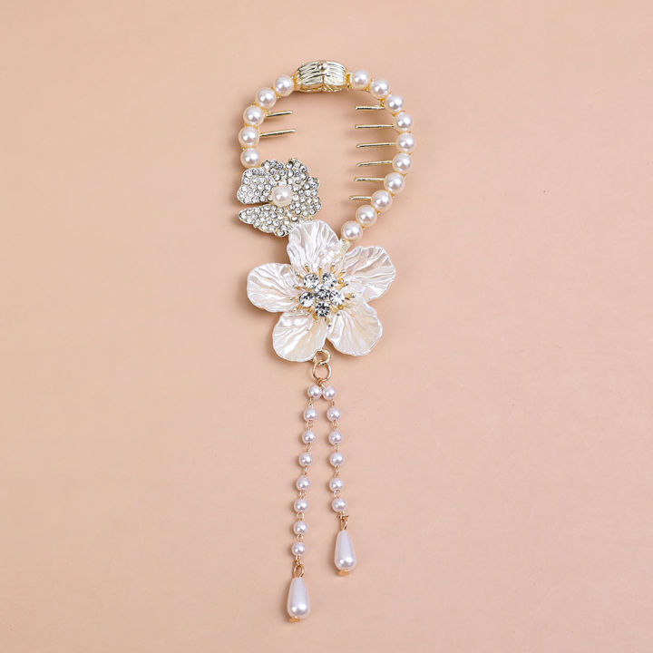 New%20Temperament%20Retro%20CamelliaTassel%20Fixed%20Plate%20Hair%20Artifact%20Pearl%20Ponytail%20Hair%20Clips%20Back%20Head%20Decorative%20Hair%20Accessories%20-%20Image%208