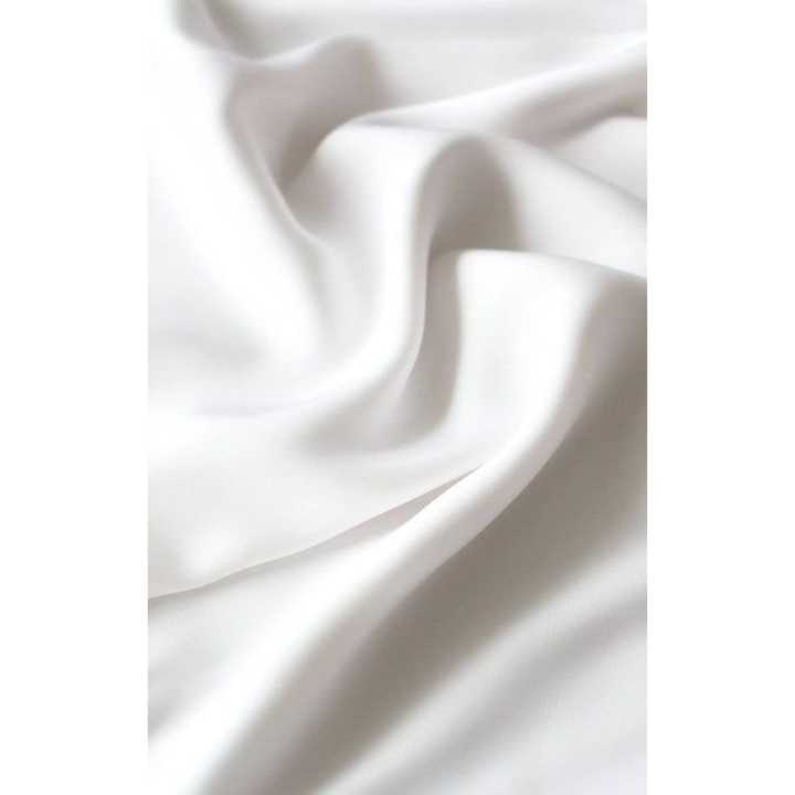 Premium%20Cherry%20Chiffon%20Hijab%20For%20Women%20-%20Image%209