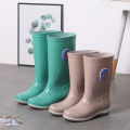 Four Seasons Rain Boots Women Long and Mid-Calf Length Rain Boots Non-Slip plus Velvet Detachable Warm Waterproof Fashion Ladies Rubber Shoes Rain Shoes Winter.
