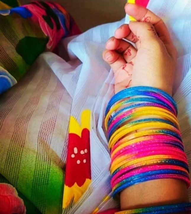 24%20pcs%20Rongdhonu%20reshmi%20chury%20Bangles%20bracelets%20premium%20quality%20for%20women%20and%20girls%20fashion%20-%20Image%202