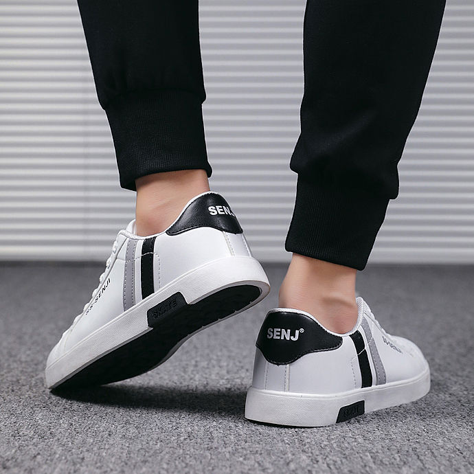 White%20sneakers%20trendy%20weightless%20lace%20up%20shoes%20for%20men%20-%20Image%202