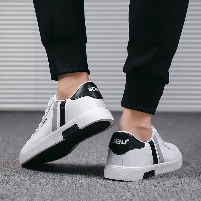 White%20sneakers%20trendy%20weightless%20lace%20up%20shoes%20for%20men%20-%20Image%202