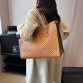 bags women's bags new fashion atmosphere large capacity shoulder bag handbag commuter ladies vintage tote bag.