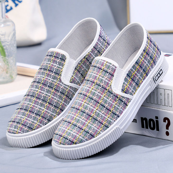 Trendy%20shoes,%20spring%20and%20autumn%20new%20cloth%20shoes,%20women's%20canvas%20shoes,%20student%20shoes,%20one-footed%20jumps,%20versatile,%20casual%20flat%20fashion%20women's%20single%20shoes%20-%20Image%204