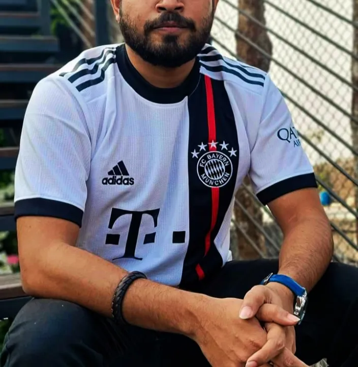 Bayern%20munich%20Football%20Club%20new%20jersey%20concept%20white%20kit%202026%20for%20Summer%20for%20men%20-%20Image%203