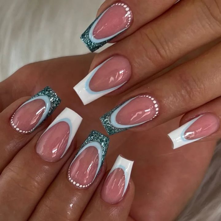 24pcs%20Colorful%20Almond%20Shaped%20Nails%20Detachable%20Press%20On%20False%20Nails%20Tips%20French%20Full%20Cover%20False%20Nails%20French%20Manicure%20tools%20-%20Image%204
