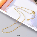 Simple Fashionable Chain Design For Women.