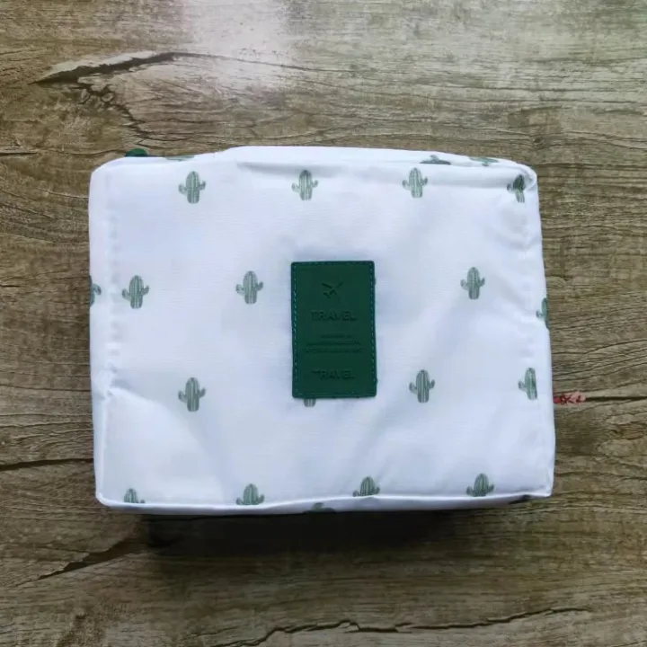 Waterproof%20Cosmetic%20Bag%20for%20Women%20Large%20Capacity%20Portable%20Travel%20Makeup%20Pouch%20Organizer%20-%20Image%202