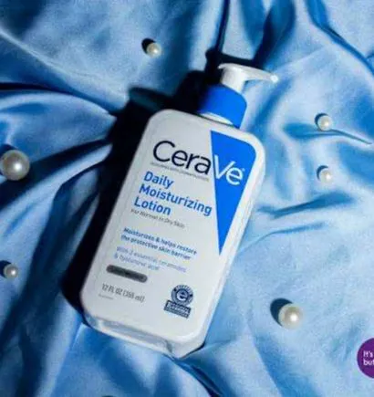 cerave%20daily%20moisturizing%20lotion%20237ml%20-%20Image%207