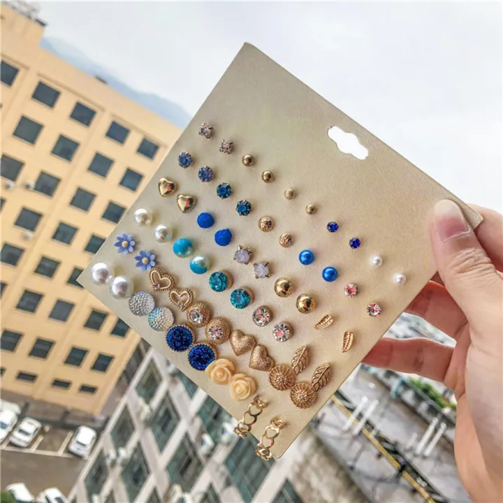 Multi%20Element%20Flower%20Alloy%20Studded%20Earring%20Set%20Fashionable%2030%20Pairs%20Of%20Earrings%20Geometry%20-%20Image%204