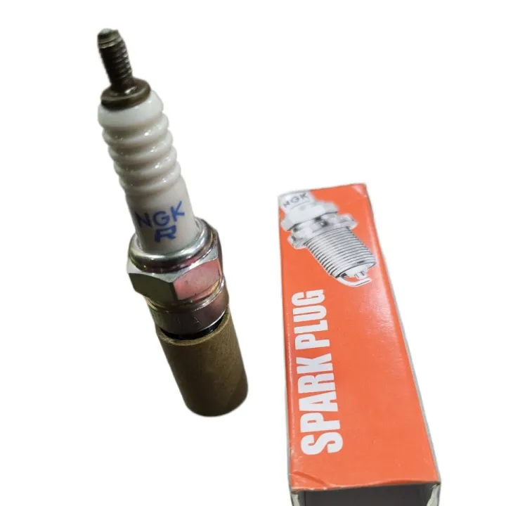 Yamaha%20(NGK)%20FZS%20v1,%20v2,%20v3%20All%20Model%20Bike%20spark%20plug%20-%20Image%204