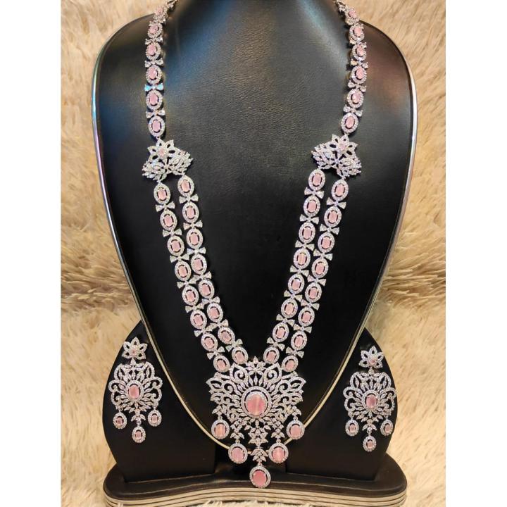 Bridal Diamond Cut Jewellery set (Necklace with Earrings)