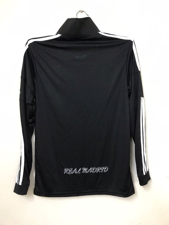 Embrace%20Soccer%20Fever%20With%20Real%20Madrid%20With%20Embroidery%20Spanish%20Club%20Football%20Jersey%20-%20Home%20Kit%20-%20Real%20Madrid%20Jersey%20-%20Image%203