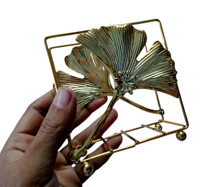 Tissue%20Stand%20%20Creative%20Gold%20Metal%20Tissue%20Holder%20Storage%20Organizer%20Napkin%20Holder%20For%20Dinner%20Table%20-%20Image%202