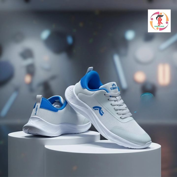 Crivit%20LightGear%20Sports%20and%20Running%20Shoes%20-%20Image%203