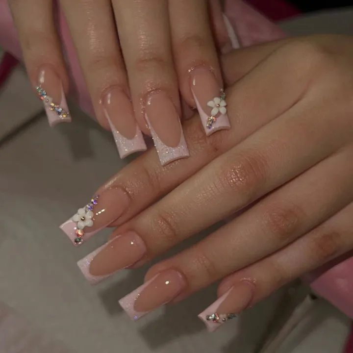 24Pcs%20Long%20Ballet%20False%20Nails%20with%20Bow%20Designs%20Pink%20Coffin%20Press%20on%20Nails%20Wearable%20French%20Nail%20Full%20Cover%20Manicure%20Tips%20-%20Image%204