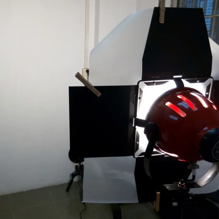 Bang%E2%99%94%20Filter%20Paper%20Photo%20Gels%20Color%20Stage%20Lighting%20Red%20Head%20Light%20Strobe%20Flashlight%20Studio%20Wooden%20-%20Image%207
