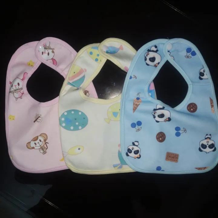 Cotton%20printed%20Bibs%20for%20Baby%20-%202%20Pcs%20-%20Image%204