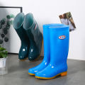 Rain boots women's high waterproof rain boots fashion rubber shoes with fleece warm water boots non-slip wear-resistant kitchen rubber boots. 