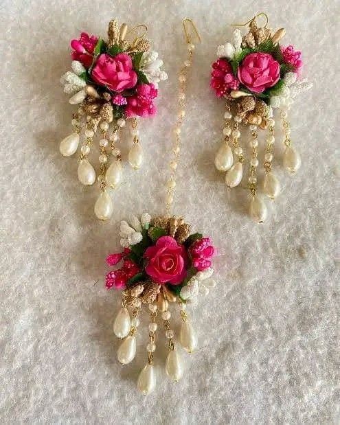 holuder jewellery for bride ear ring tikli set