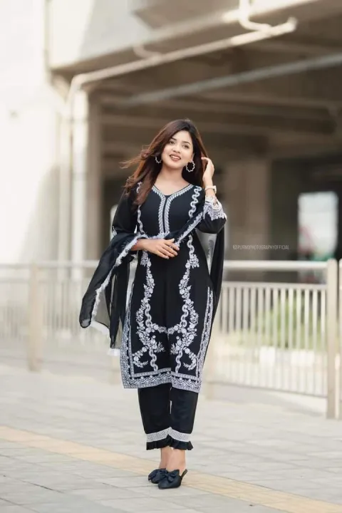 Cotton%20Unstitched%20Three-Piece%20Dress%20with%20Embroidery%20and%20Stone%20Detailing%20for%20Women%20-%20Image%203